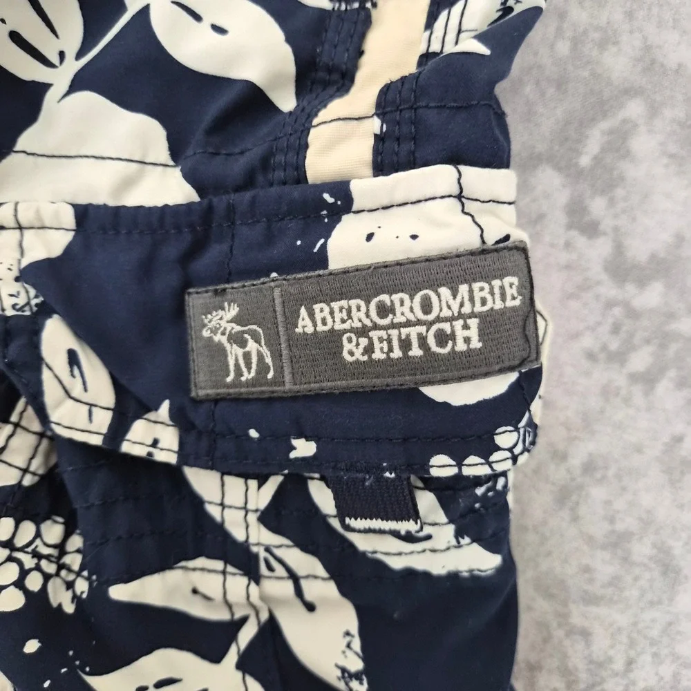 Vintage Abercrombie Tropical Board Shorts Men L Swim Trunks Navy Blue Resortwear